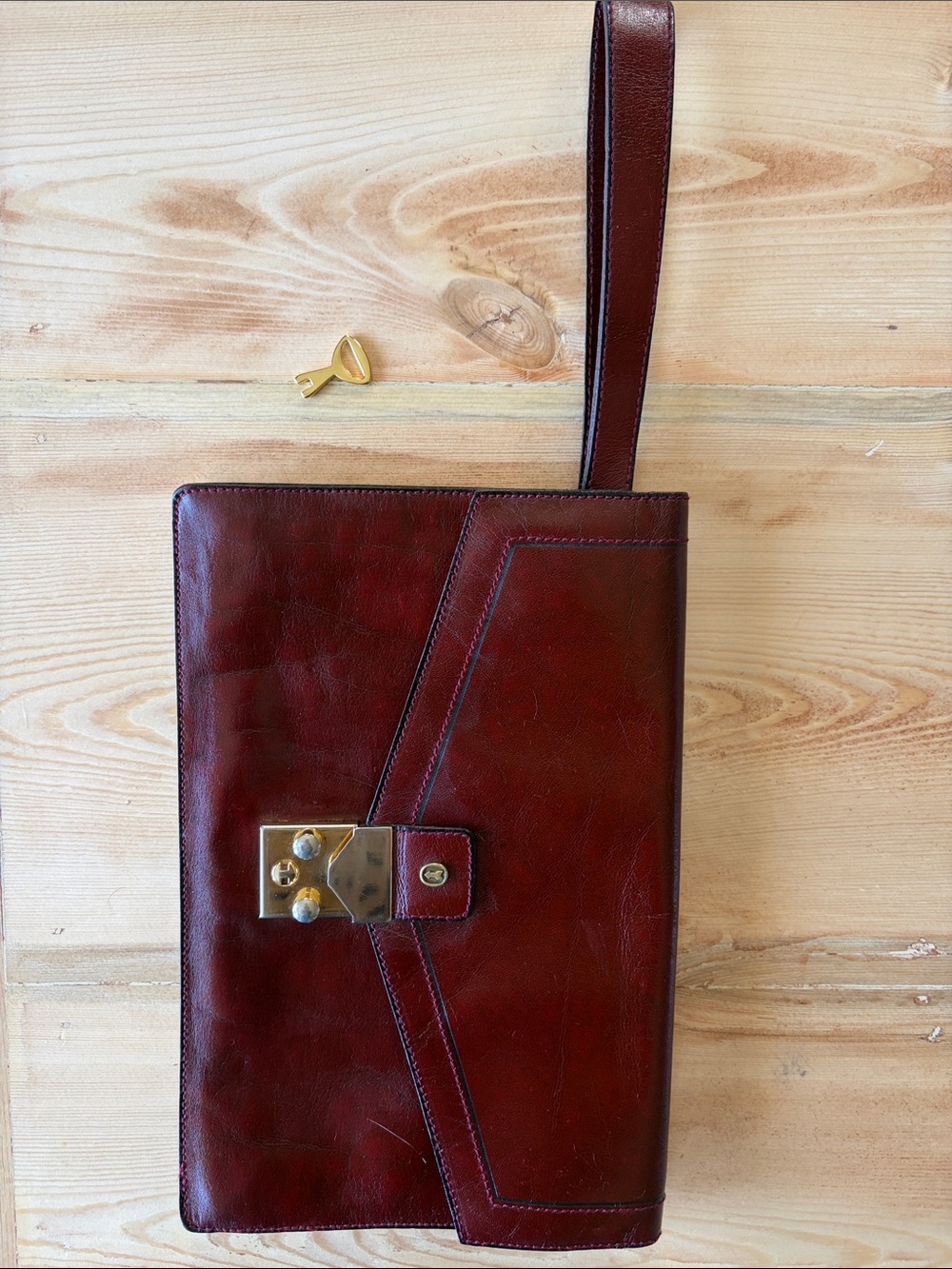 Goldfield W. Germany Leather Wristlet Wallet in with Gold Hardware/Working Key
